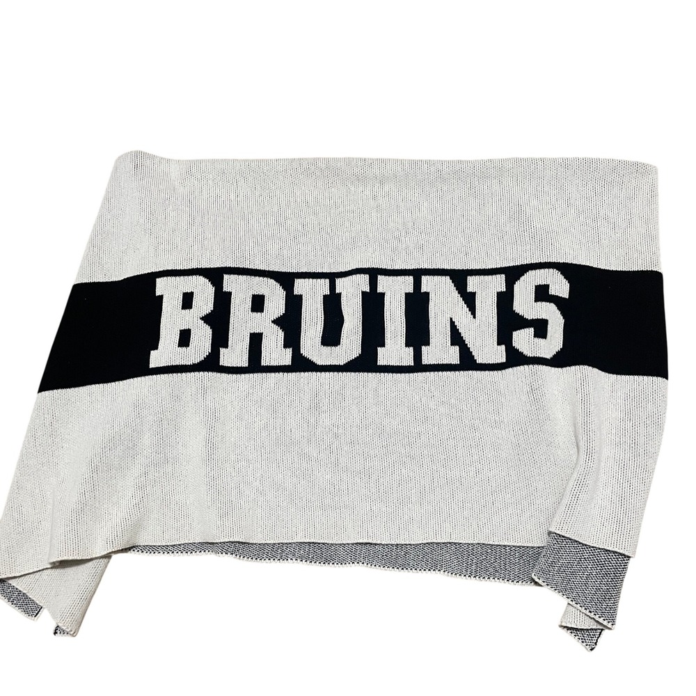 Town Pride Bruins Knit Throw Blanket White Black‎ Made in USA 45x48 Sports Decor
